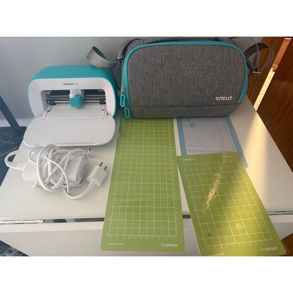 Cricut Joy bundle - image 1